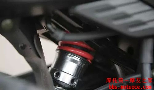 2016322135826675.jpg