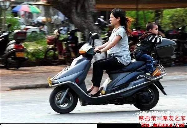edf4153cc4c24a0fa437ed2bee0fdfb6_th.jpg
