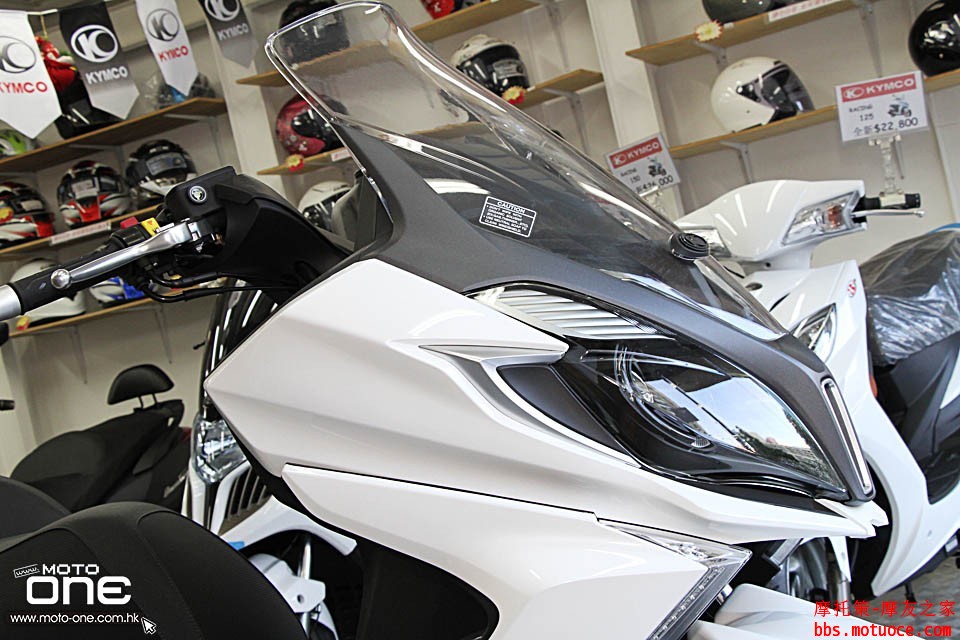 2016_KYMCO_DOWNTOWN_350i_04.JPG