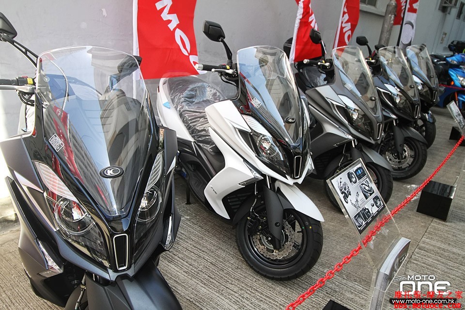 2015_KYMCO_DOWNTOWN_350I_37.JPG