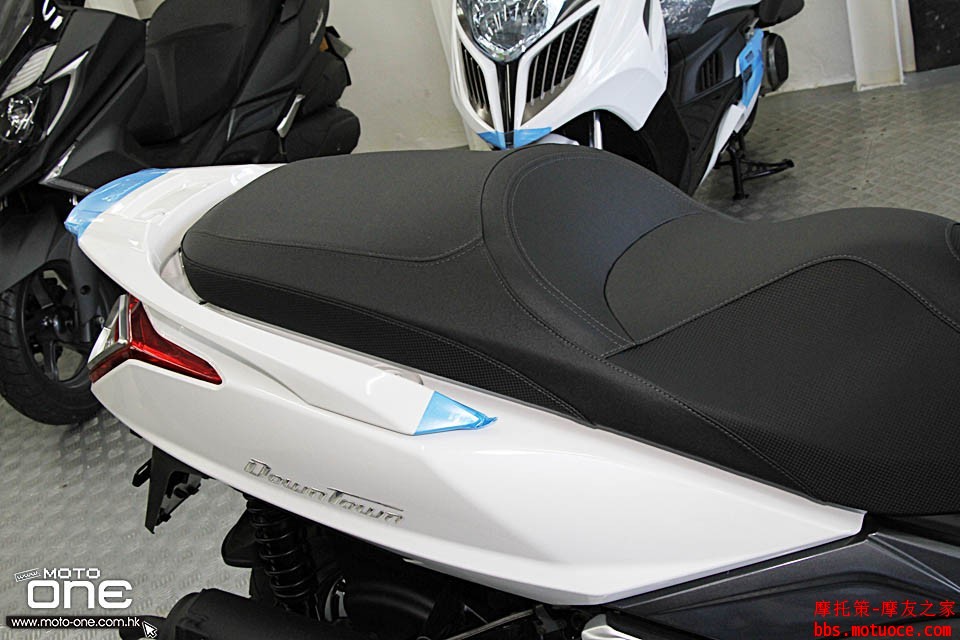 2016_KYMCO_DOWNTOWN_350i_12.JPG