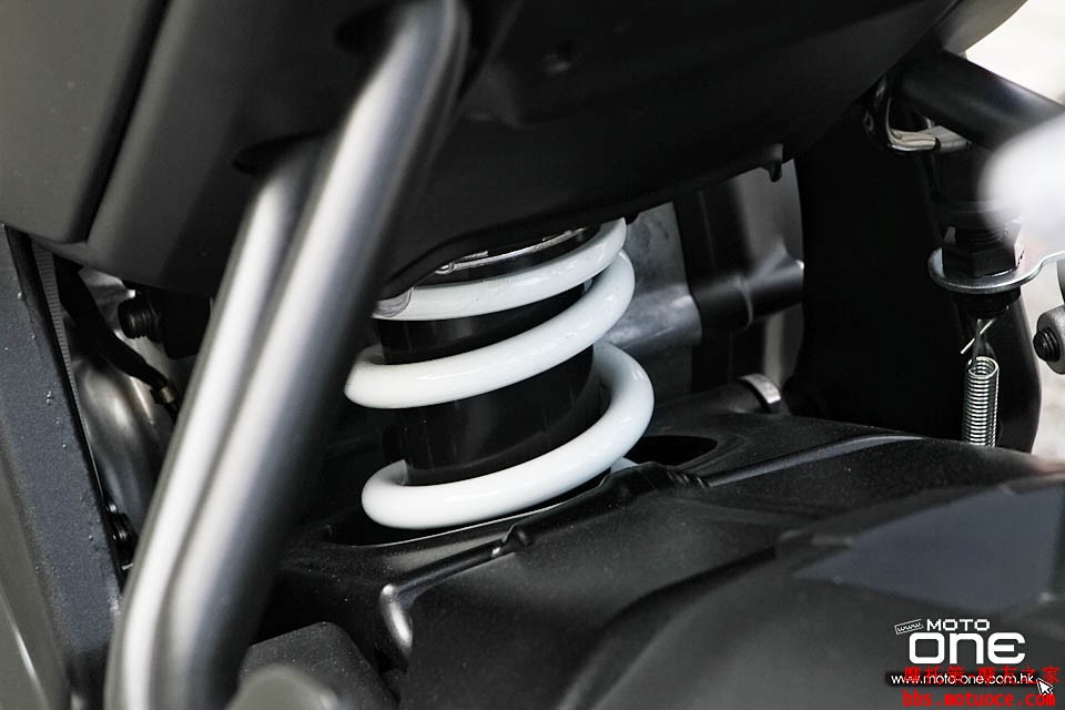 2016_YAMAHA_M-SLAZ_150_34.JPG
