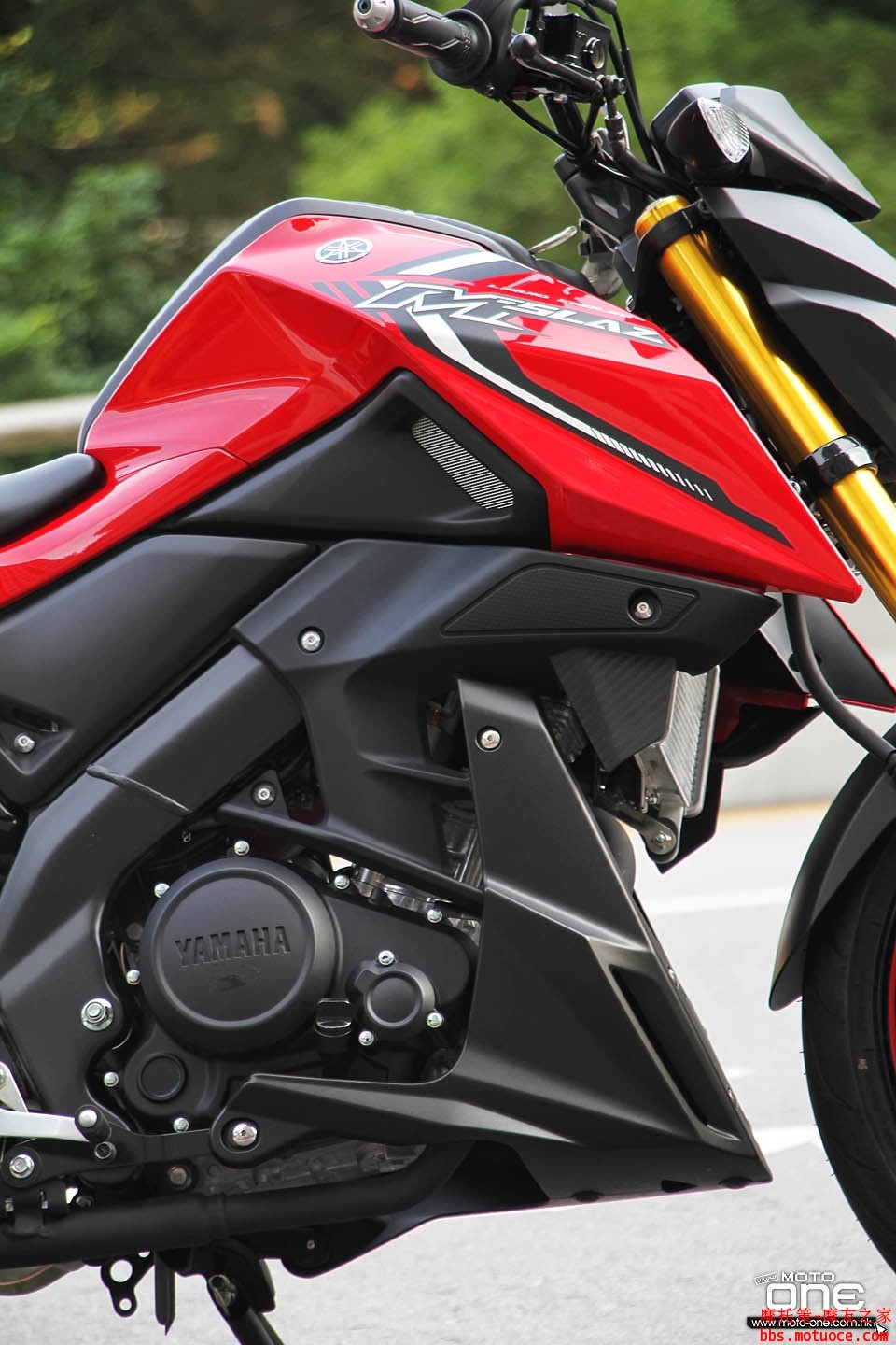 2016_YAMAHA_M-SLAZ_150_30.JPG