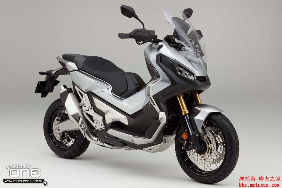 2017_Honda-X-ADV_adventure_scoote_06.jpg
