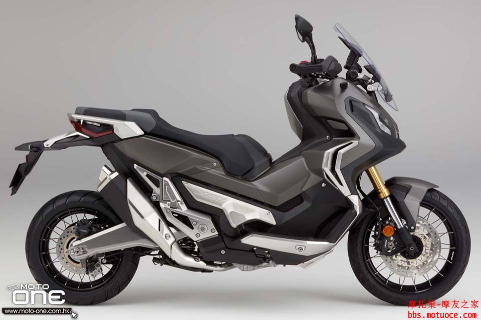 2017_Honda-X-ADV_adventure_scoote_05.jpg