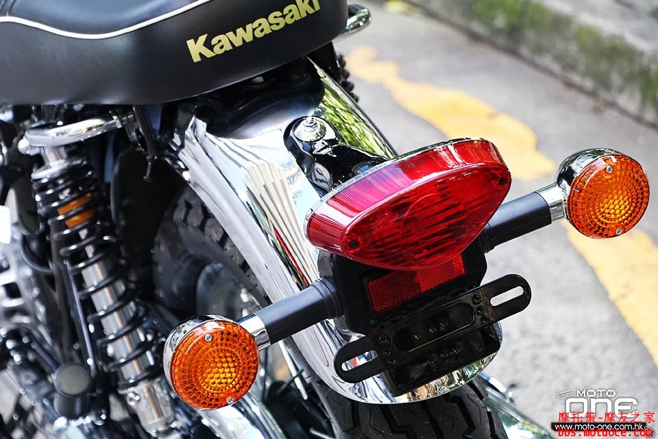 2016_Kawasaki_W800_Final_Edition_40.JPG
