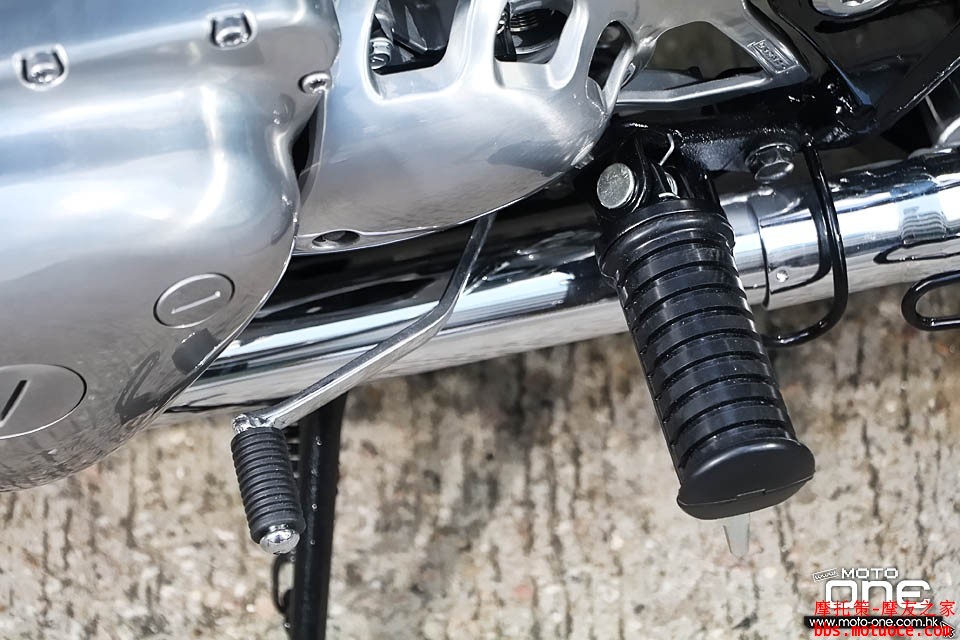 2016_Kawasaki_W800_Final_Edition_43.JPG