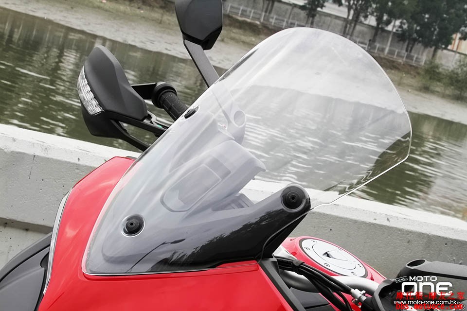 2017_Ducati_Multistrada_950_18.jpg