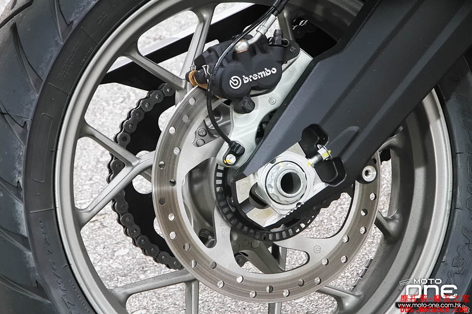 2017_Ducati_Multistrada_950_39.jpg