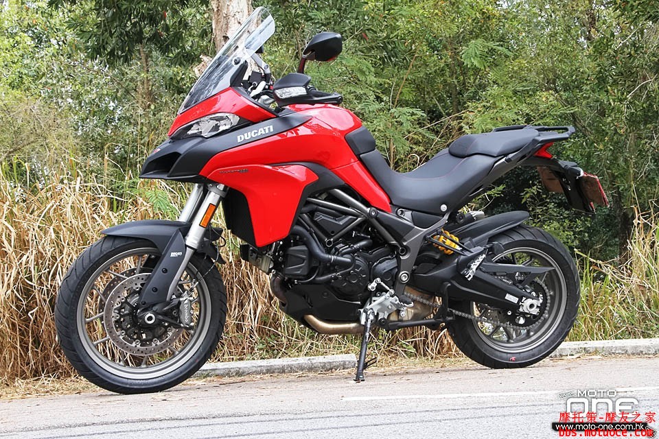 2017_Ducati_Multistrada_950_07.jpg