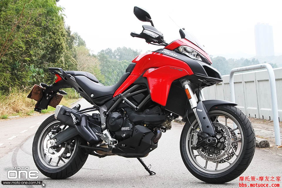 2017_Ducati_Multistrada_950_14.jpg