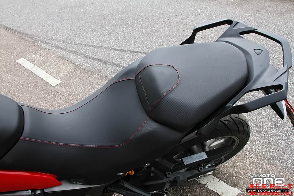 2017_Ducati_Multistrada_950_45.jpg